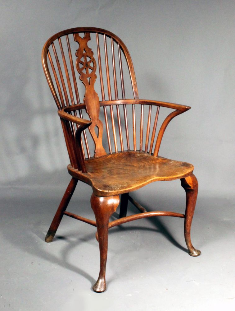 Antique cabriole leg yew wood windsor chair - Stock - Moxhams Antiques